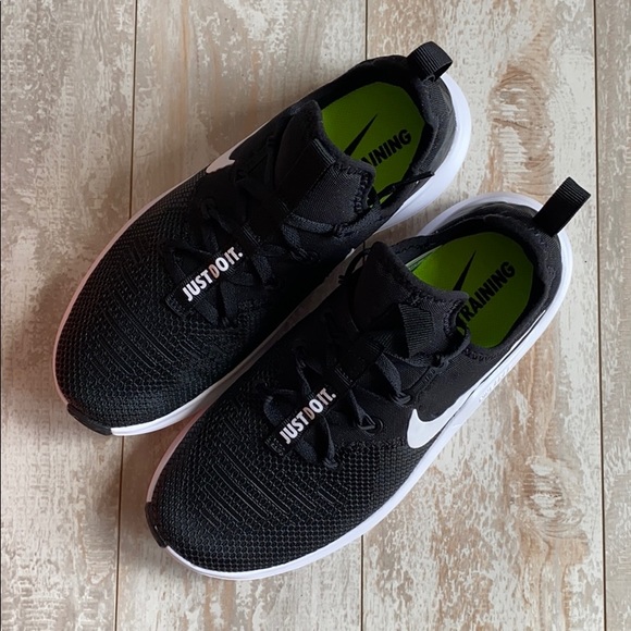 NWT Nike free trainers black Running shoes - Picture 4 of 8